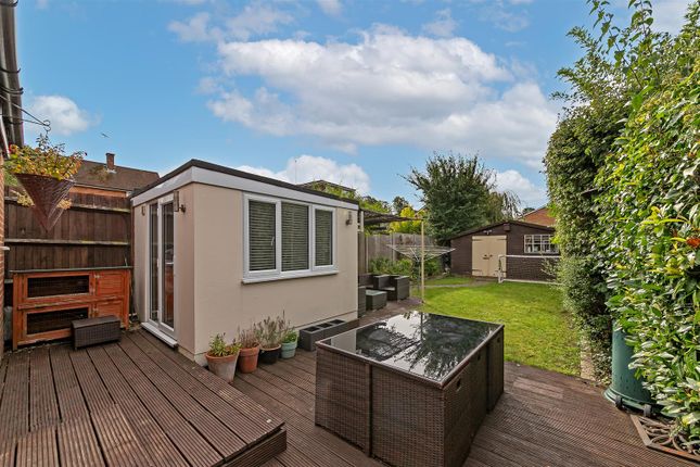 End terrace house for sale in Bishops Close, Sandridge, St.Albans