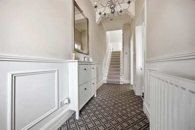 19, Potassels Road, Glasgow photo 3