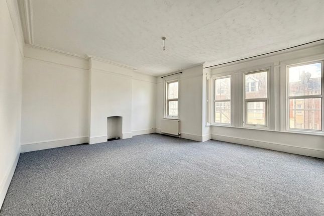 Flat 2, 18, Albany Road, Bexhill-on-Sea photo 2