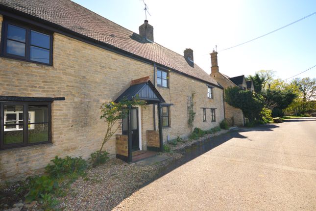 Thumbnail Cottage to rent in Pilton, Peterborough