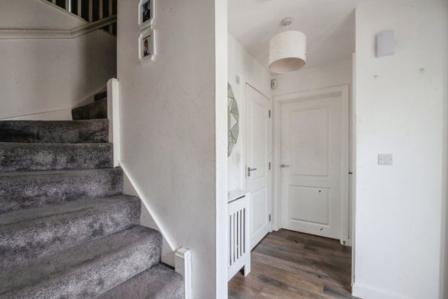6, Devonshire Close, Essex photo 5