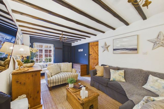 Primrose Cottage, Albion Road, Whitby photo 3