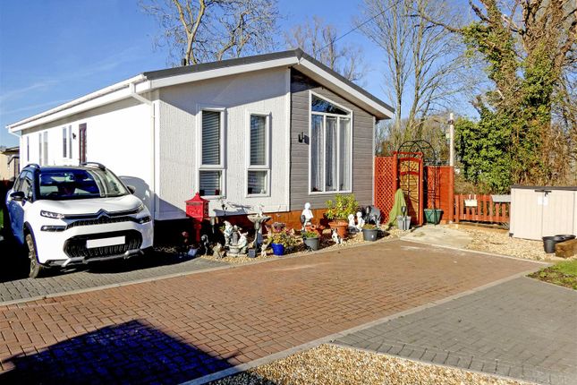 Mobile/park home for sale in The Marigolds, Shripney Road, Bognor Regis