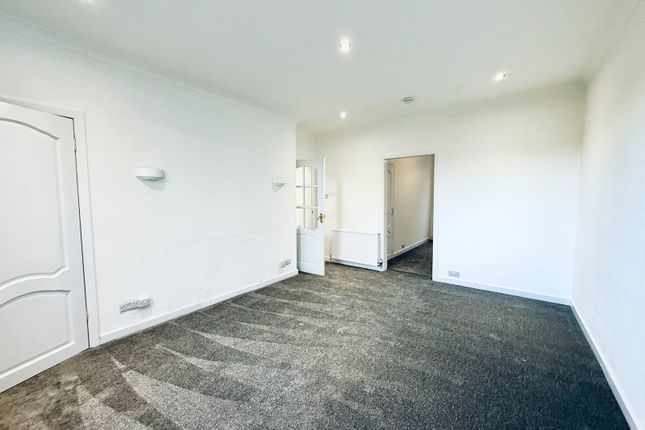 5, Gartmorn Road, Alloa photo 3