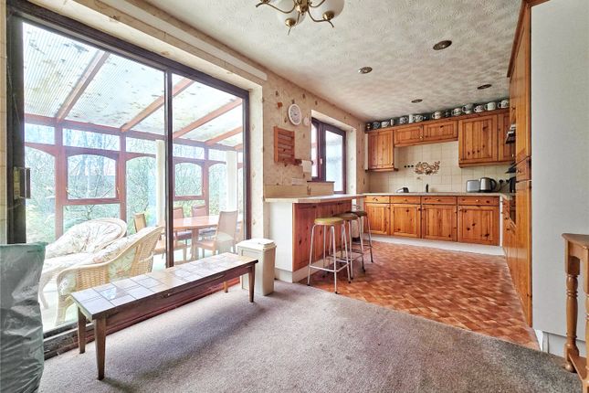 10, Brandwood Park, Rossendale photo 4