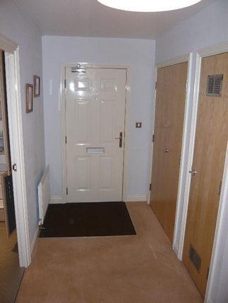 Flat to rent in Eller House, Carisbrooke Road, Far Headingley, Leeds