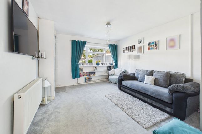 21, Churchill Way, Mitcheldean photo 4