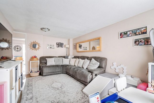 66, Ashwood Road, CORSHAM photo 3
