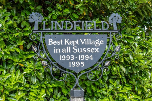 Bungalow for sale in The Courtyard, Ardingly Road, Lindfield