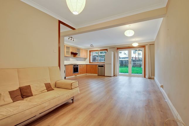 Detached bungalow to rent in Eastmead Avenue, Greenford
