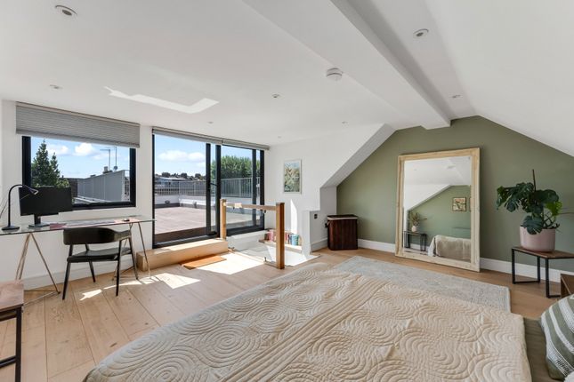 First & Second Floor Maisonette, 57, Cotleigh Road, London photo 4