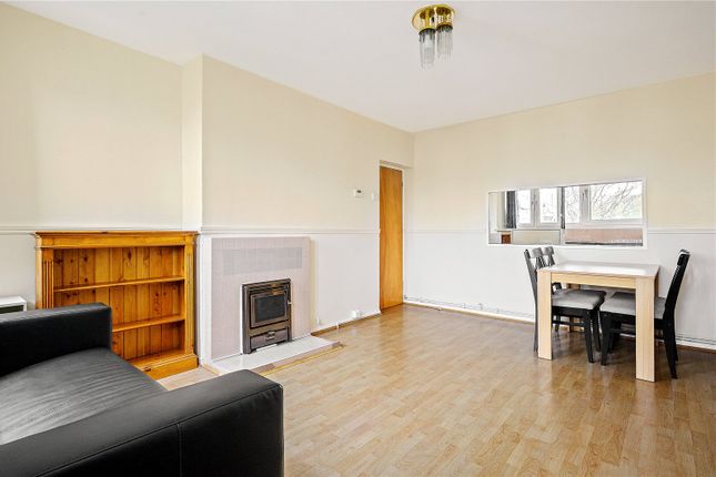 Flat to rent in Bracer House, 38 Whitmore Estate, Hoxton, London