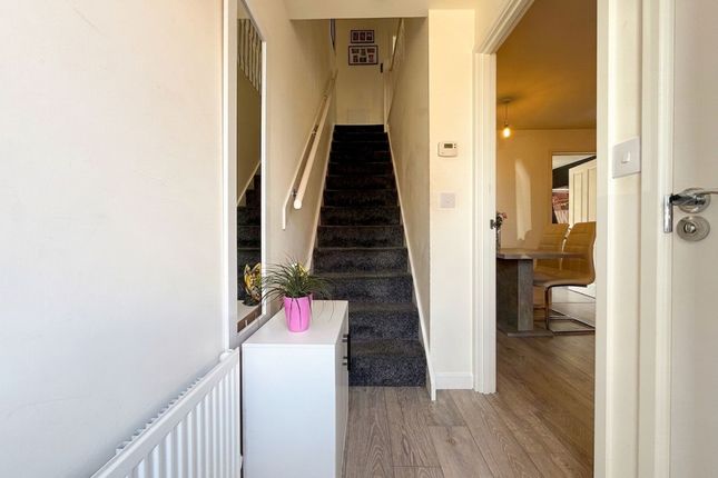 33 Flanagan Avenue, Queenborough photo 3