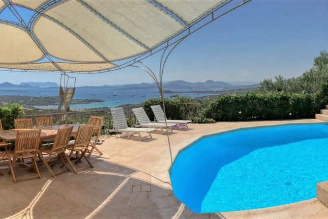 Thumbnail Villa for sale in Via Dei Ginepri, 6, 07021 Arzachena Ss, Italy