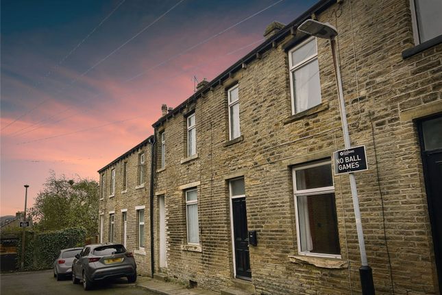 Terraced house to rent in Back Clifton Road, Marsh, Huddersfield
