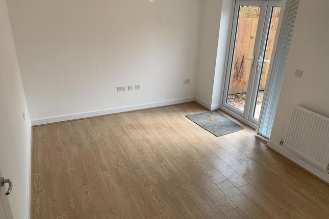 8, George Crawford Road, Cheshire photo 3