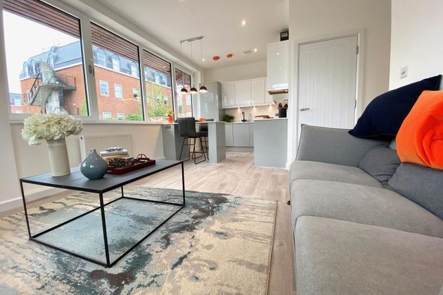 Avenue Court, Camberley photo 5