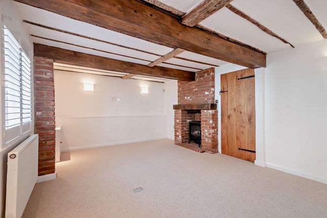 27, Wycombe End, Buckinghamshire photo 4