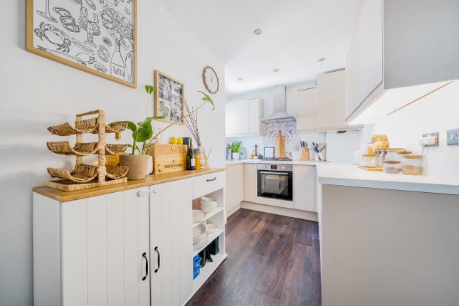 Flat 3, 33, Hammelton Road, Bromley photo 4