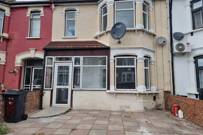 Thumbnail Terraced house to rent in Natal Road, Ilford