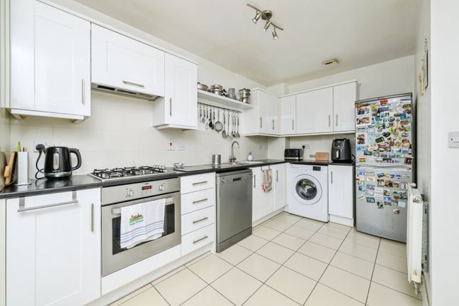9, Samuel Jones Crescent, St. Neots photo 3