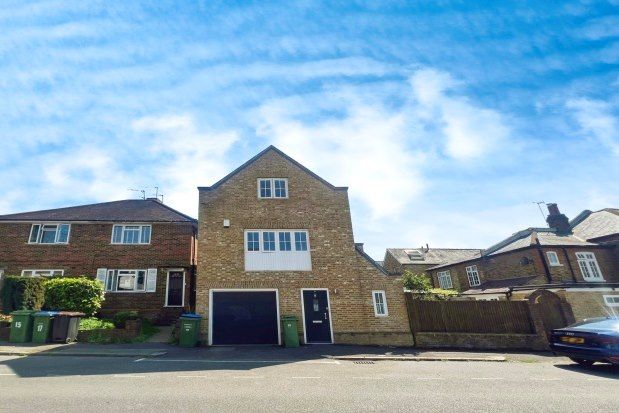 Thumbnail Detached house to rent in Wolsey Grove, Esher