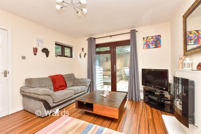 8, Rocfort Road, Snodland photo 4