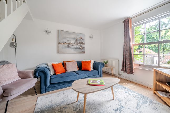 Overton Cottages, 4, Kings Lane, Cookham Dean, Maidenhead photo 4