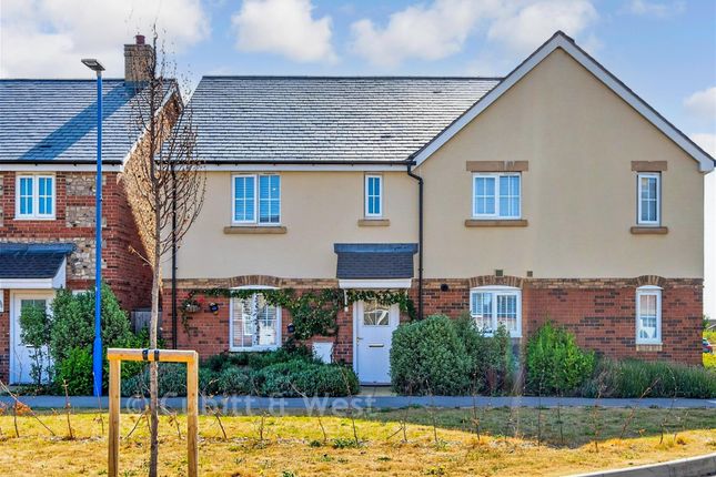 3-bed semi-detached on 27, Munday Road, Selsey, £310,000
