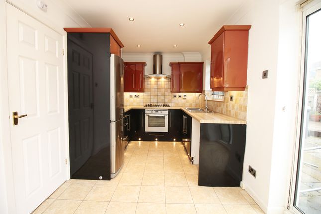 15, Lodge Court, Blackpool photo 3