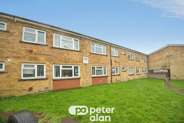 6, Duffryn Place, Maesteg photo 2