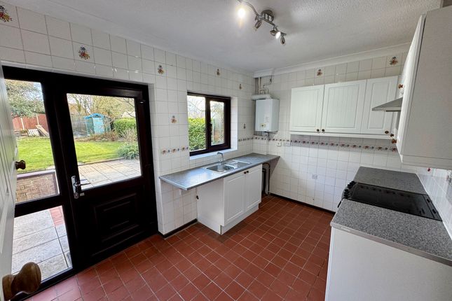 10, Princess Close, THETFORD photo 2