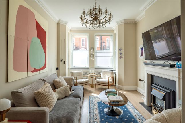 Flat for sale in Teviot House, 26 Ormonde Gate, Chelsea