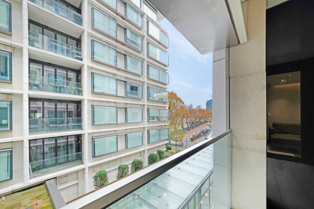 Flat to rent in Sugar Quay, Tower Hill