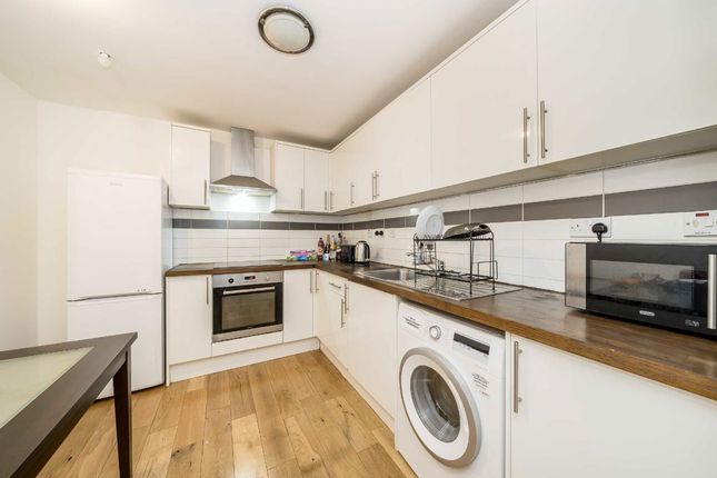 Flat 8, 17, Chapter Street, London photo 2