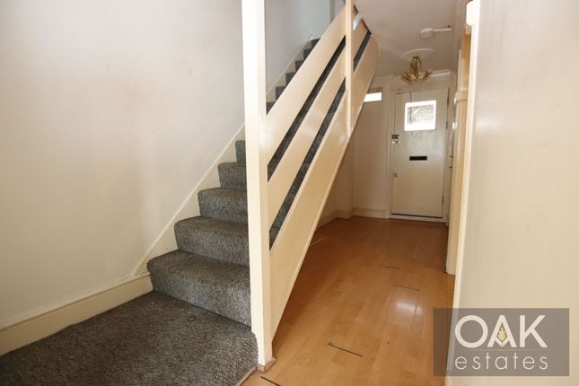 Maisonette for sale in Old Road, Enfield