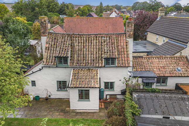 3-bed house on 76, High Street, Harlton, £475,000