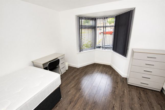 QUINTON ROAD, BIRMINGHAM photo 3