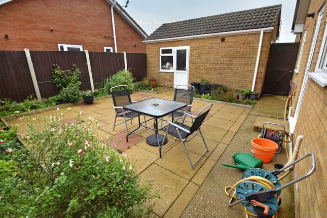 Bungalow for sale in Finisterre Avenue, Skegness