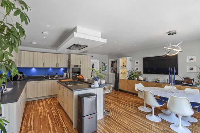 4, Valle Gardens, Tonbridge photo 4