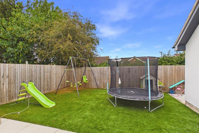 1, Fern Lawn, Gloucester photo 5