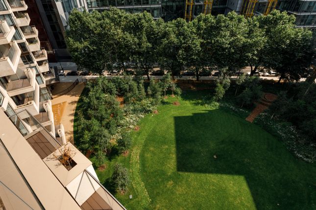 Flat for sale in Paddington Gardens, North Wharf Road