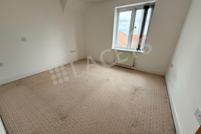 18 The Grange Primrose Lane, Yeovil photo 4
