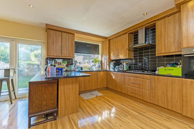 Cockett Road, Langley photo 4