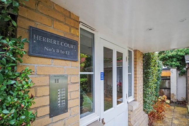 Herbert Court, Fulmar Close,, SURBITON photo 4