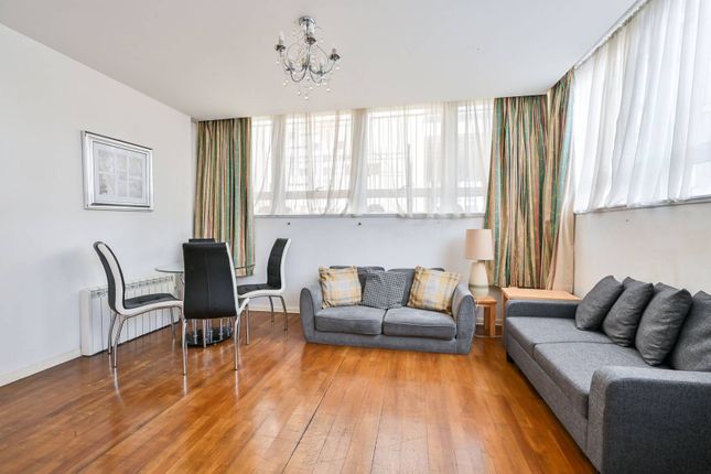 Thumbnail Flat to rent in Newington Causeway, Elephant And Castle, London