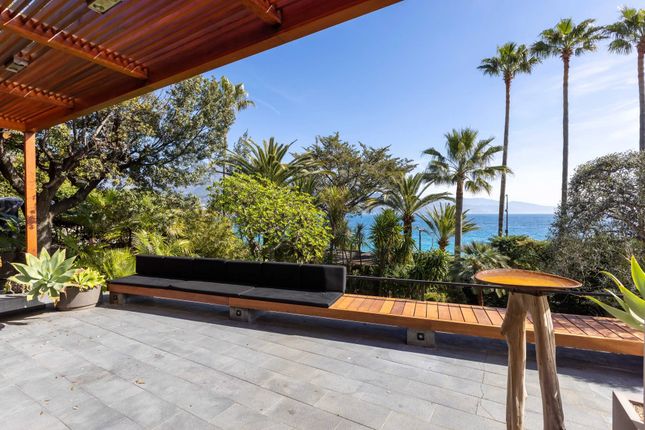 Villa for sale in Roquebrune Cap Martin, Menton, Cap Martin Area, French Riviera