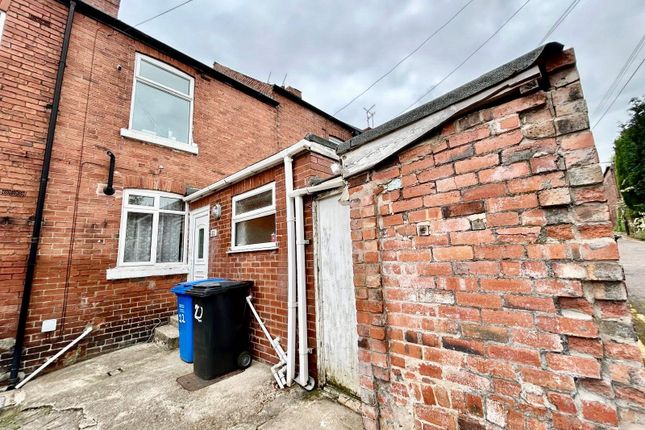 Thumbnail Terraced house for sale in Sunny Springs, Chesterfield, Derbyshire