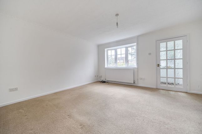 54, Eagle Drive, Flitwick photo 3