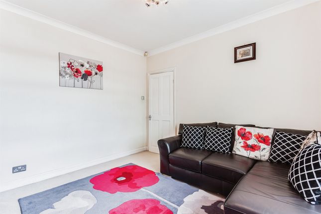 Terraced house for sale in Agbrigg Road, Wakefield